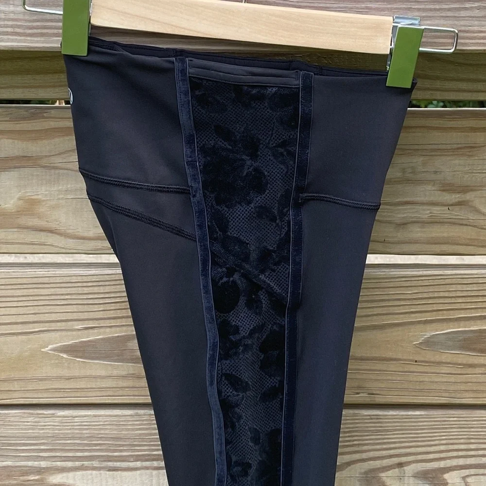 Lululemon Wunder Under Crop High-Rise Flocked - Picture 7 of 14